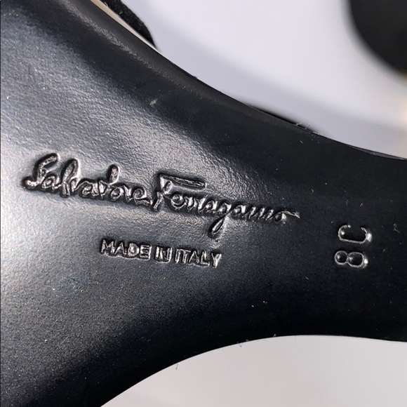 New Salvatore Ferragamo Bolgheri ankle boots sz-8C - Picture 7 of 7